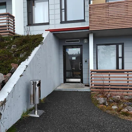 3502 Included Bed Linen&sheets Huoneisto