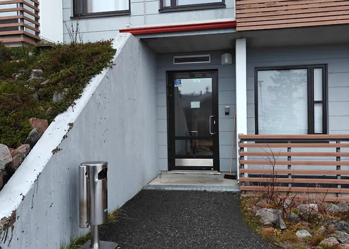 3502 Included Bed Linen&sheets Huoneisto